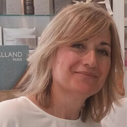 ELISA NAVARRO